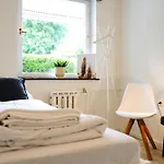Rabenberg Duo- 12 Personen- 2 Baeder- 2 Kuechen- Parkplatz- Terrasse- Balkon *