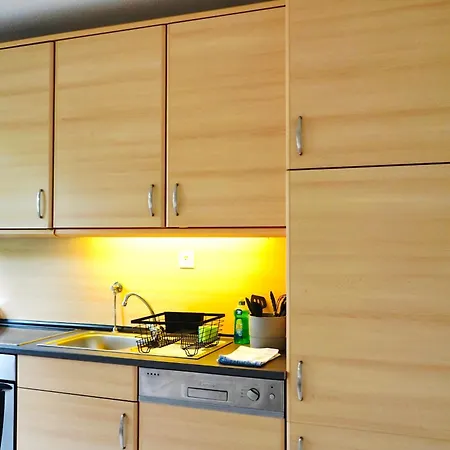 Διαμέρισμα Rabenberg Duo- 12 Personen- 2 Baeder- 2 Kuechen- Parkplatz- Terrasse- Balkon *