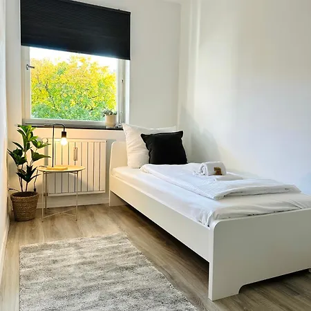 Rabenberg Duo- 12 Personen- 2 Baeder- 2 Kuechen- Parkplatz- Terrasse- Balkon Διαμέρισμα Βόλφσμπουργκ